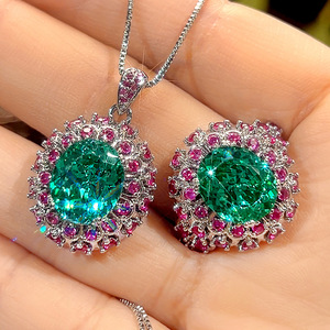 Parure de bijoux exquise en cuivre plaqué argent, zircon ovale 10*12mm, pour fiançailles, fêtes et mariages (collier, boucles d'oreilles, bague) - Product Image 3