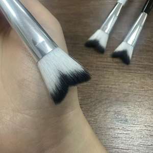 Brosse nettoyante pour les yeux sensibles, <span class=keywords><strong>prix</strong></span> de gros, noire, en microfibre, mousse nettoyante pour les cils, brosses pour le lavage des cils - Product Image 4