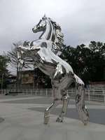 Offre Spéciale Intérieur Public Décoré Métal Animal Artisanat En Acier Inoxydable Or Géométrique Élevage Cheval Statue