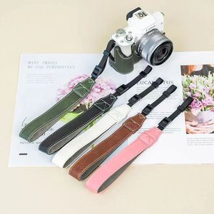 Correa de Muñeca Personalizada de Cuero PU <span class=keywords><strong>para</strong></span> Cámara, Soporte de Mano <span class=keywords><strong>para</strong></span> <span class=keywords><strong>Fotógrafos</strong></span> DSLR, Accesorio <span class=keywords><strong>para</strong></span> Cámara Micro Individual, Regalo - Product Image 2