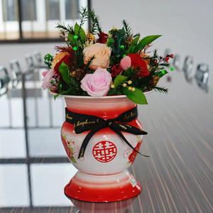 Le seau étreignant de pétale de rose de <span class=keywords><strong>fleur</strong></span> éternelle est un cadeau idéal à offrir à votre petite amie. - Product Image 3