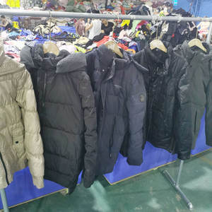 Moda de invierno Chaquetas de plumón Abrigos Abrigo Chaqueta de plumón de <span class=keywords><strong>ganso</strong></span> <span class=keywords><strong>Ropa</strong></span> de segunda mano al por mayor - Product Image 2