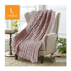 Couverture en <span class=keywords><strong>tricot</strong></span> de chenille de polyester de câble <span class=keywords><strong>blanc</strong></span> moutarde solide ultra douce et chaude pour la décoration intérieure - Product Image 4