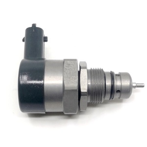 Valvola di Regolazione e Scarico Pressione Carburante Common Rail DERA 0281006198 Certificata ISO9001 per Mitsubishi-Fuso <span class=keywords><strong>Canter</strong></span> 3.0 HDI - Product Image 3