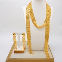 Exquis Cuivre Plaqué Or Dubai Ensemble de Bijoux de Mariée pour Mariages Festivals Comprend Collier Bracelet Anneau Thème Musulman Cadeau