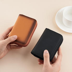 Porte-cartes accordéon miniature fait main en cuir véritable vintage, portefeuille RFID multi-cartes avec fermeture éclair, léger, durable, de luxe et haut de gamme - Product Image 3