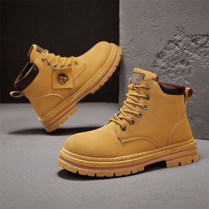 Vente en gros de chaussures pour hommes en cuir souple et à semelle souple, couleur camel gris, nouvelle collection automne, <span class=keywords><strong>bottes</strong></span> rétro - Product Image 2