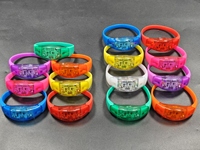 Bracelet LED à Activation Sonore et Contrôle Musical pour Mariages et Concerts, 24 Pièces par Pack – Offre Spéciale