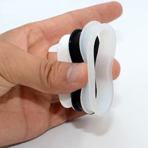 Expansor De Lóbulo Túnel Hueco De Silicona Flexible Doble Acampanado Grueso De Gran Tamaño 32mm-76mm Regalo De Boda Unisex Para El Cuerpo - Product Image 2