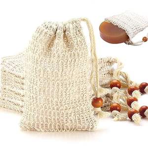 Sac de conservation de savon exfoliant avec cordon de serrage, filet de séchage et de moussage pour barre de savon avec perles en bois, 30x45cm, recyclable pour bain et douche - Product Image 4