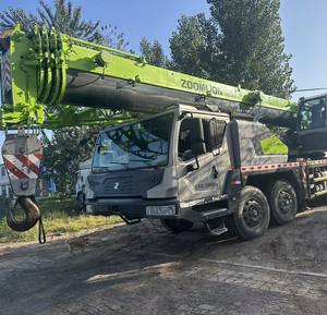 Grúa Telescópica sobre Ruedas Zoomlion de Segunda Mano, Grúa Hidráulica de 35 Toneladas - Product Image 2