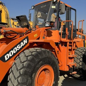 รถตักดิน Doosan DL505 ส่งเร็ว ผลิตในเกาหลี รถตักดิน DoosanDL505 มือสอง สภาพดี รถตักดิน Doosan DL505 - Product Image 1