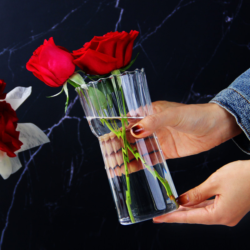 Pink Bow Ripples Glass Tabletop Vase for Home Decor Clear Borosilicate Glass Vase for Wedding Party Decorations
