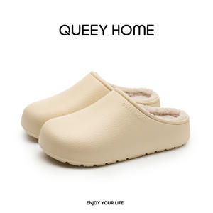 Chaussons d'intérieur chauds d'hiver en gros, confortables, imperméables, sandales en fourrure, antidérapants, chaussures plates d'extérieur pour femmes et hommes - Product Image 3