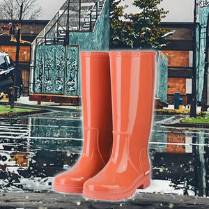 Bottes de pluie hautes tendance, imperméables, antidérapantes, en PVC, unisexes, avec semelle intérieure en EVA - Product Image 2