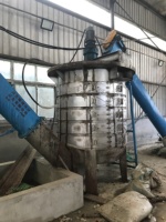 Excellent réservoir de lavage à chaud en plastique pour flocons de PET, machine de lavage à chaud des flocons de PET, installation facile