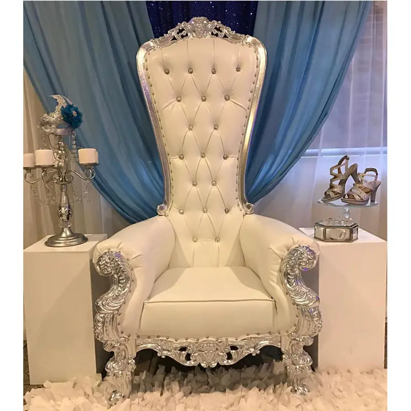 Cadeira de madeira luxuosa de ouro com encosto alto, design moderno para hotel, banquetes, festas de casamento, móveis para sala de estar, tamanho Queen King