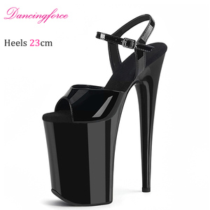 <span class=keywords><strong>Sandali</strong></span> da <span class=keywords><strong>Donna</strong></span> Sexy da 23cm <span class=keywords><strong>Neri</strong></span> e Rossi con Plateau Avvolgente per Nightclub e Feste, Scarpe da Pole Dance Retrò con Punta Aperta da Stripper - Product Image 5