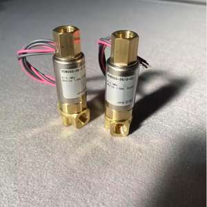 Vanne solénoïde à trois voies d'origine SMC VDW250-5G-2-01 - Product Image 6