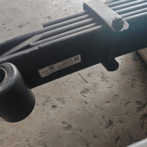 Ressort à lames robuste à prix d'usine pour Sinotruk HOWO Shacman – Pièces automobiles, ressort de suspension en acier - Product Image 5