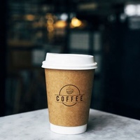 Gobelets à café en papier AT PACK 8oz 12oz 16oz 20oz noirs jetables à double paroi avec estampage à chaud doré et logo personnalisé