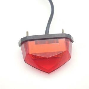 Accessoires pour motos, Feu arrière de moto, Feu arrière LED, Feu arrière de vélo électrique, Feux auxiliaires de moto - Product Image 3