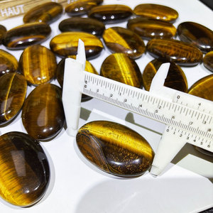 Commercio all'ingrosso giallo naturale <span class=keywords><strong>occhio</strong></span> <span class=keywords><strong>di</strong></span> <span class=keywords><strong>tigre</strong></span> <span class=keywords><strong>di</strong></span> <span class=keywords><strong>cristallo</strong></span> intagliato guarigione pietra <span class=keywords><strong>di</strong></span> palma per la decorazione della casa - Product Image 3