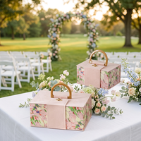 Cajas Rígidas Asépticas Personalizadas con Laminado Brillante, Estampado Floral, Caja de Regalo con Asa de Madera, Caja de Joyería de Lujo para Bodas y Eventos