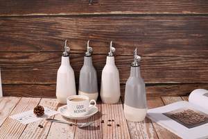 Dispenser moderno per olio e aceto con beccuccio in metallo e vassoio versatore pesante <span class=keywords><strong>da</strong></span> cucina Dispenser per bottiglie in ceramica <span class=keywords><strong>Set</strong></span> di 2 - Product Image 6