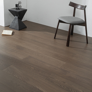 Parquet en chêne blanc brossé multicouche AS2047, qualité AB, écologique, système clic, 15 mm, E0 E1, lames larges, avec WineCellar - Product Image 2
