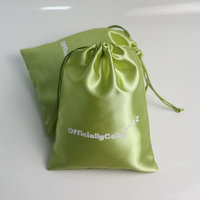 Sac à poussière personnalisé en satin de soie et polyester pour bijoux, sous-vêtements, perruques, parfums, soins de la peau, cosmétiques, pochette promotionnelle pour cadeaux