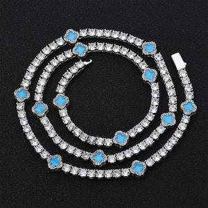Collana Tennis Personalizzata da Donna, Placcata Argento, con Quadrifoglio Multicolore e Diamanti Iced Out, Stile Hip Hop - Product Image 1
