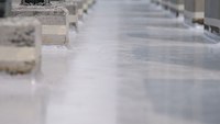 Revêtement d'étanchéité liquide en polyuréthane PU résistant aux UV et aux alcalis SV110 pour béton, métal et toitures