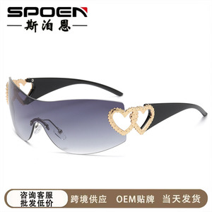 Gafas de Sol con Montura Media en Forma de Corazón, Protección UV400, Ligeras, Accesorios de Moda para Mujer 2025 - Product Image 3