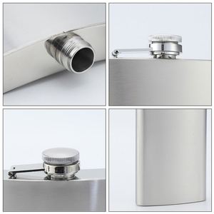 Mini-flasque à whisky portable en acier inoxydable de 1 oz avec porte-clés, modèle 2025, design mignon - Product Image 4