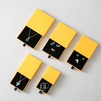 Boîte à bijoux carrée blanche lavable HongFa pour la Saint-Valentin, personnalisable avec logo doré imprimé, pour collier, bracelet, bague, vente en gros
