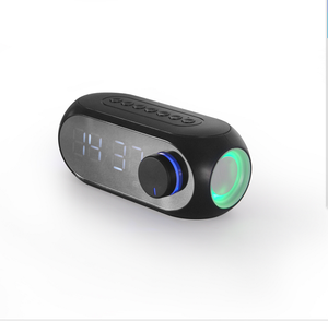Pantalla LED regulable multifuncional, Radio FM, altavoz, espejo, despertador, reloj con tarjeta TF - Product Image 4