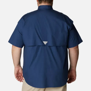 Camisa de pesca con botones, diseño personalizado, protección UV 50, estampado divertido de peces, para otoño, con botones extra grandes. - Product Image 2