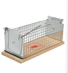 Piège à souris réutilisable efficace, cage à souris en métal avec deux portes, cage à rats en acier avec base en bois pour la lutte antiparasitaire - Product Image 3