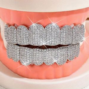 Grillz Hip Hop 8 Dents en Zircon Micro-Inserté, Bijoux Dentaires pour Hommes, Usage Quotidien - Product Image 3