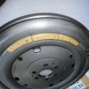 <span class=keywords><strong>Volant</strong></span> d'inertie double masse SP 23200-2B590 pour Volkswagen <span class=keywords><strong>polo</strong></span> golf7 0AM 23200 2B590 pour Hyundai Kia Sonata Elantra VelosterTucson - Product Image 4