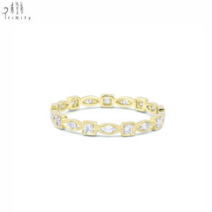 Anillo Apilable de Diamantes Más Vendido, Anillo de Eternidad Delicado, Joyería Moderna, Anillo de Oro Amarillo de 18K con Diamantes Naturales Reales - Product Image 1