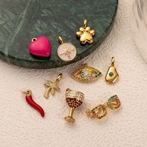 Collar de mujer chapado en oro de 18K y cobre, con colgante de circonita DIY de moda, inspirado en el estilo europeo americano, para uso diario, con diseños de amor, chile y copa de vino - Product Image 3