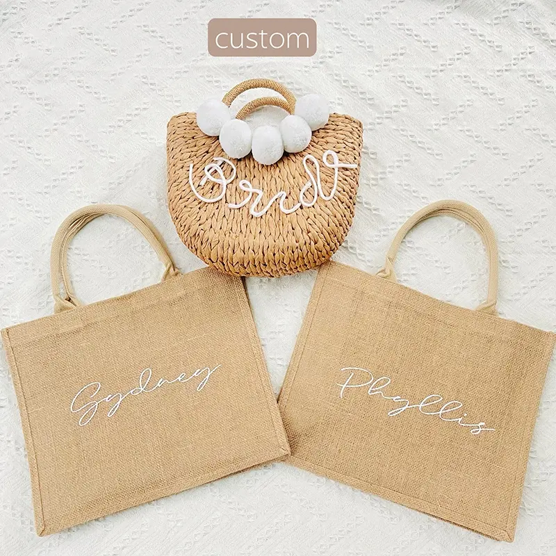 Custom Personalized Wedding Mrs Burlap Tote Bag Bridal Party Retro Beach Bag Bridesmaid Tote Bag Gift