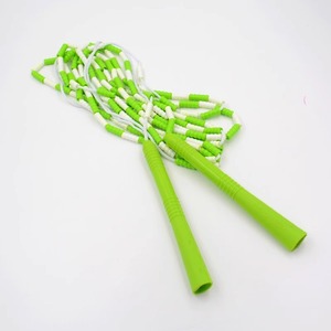 Cuerda de Saltar de Velocidad con Cuentas y Mango de TPU Ajustable en Longitud, Ideal para Gimnasio, a Buen Precio - Product Image 3