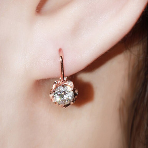 Geometric Ear <b>Cuff</b> for Women Rose Tone Sparkling Stone Fashion Ear Jewelry Daily Wear - Product Image 4