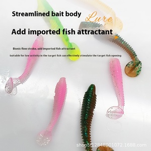 Commercio all'ingrosso vite esca morbida a coda rovesciata pesca galleggiante acqua finta pesce mandarino coda rossa verde lento affondamento per carpe - Product Image 5