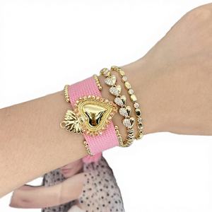 Pulsera Unisex de Estilo Bohemio A2463, Tejida con Macramé, con Cuentas de Latón, Dije de Corazón, Chapada en Oro, de Moda, al por Mayor - Product Image 4