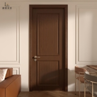Porte d'entrée extérieure de villa de luxe en cuivre forgé à la main, avec inserts en vitrail et poignée en bronze
