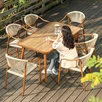 Table et chaises de luxe en bois massif tissé pour l'extérieur Tables et chaises empilables pour l'extérieur